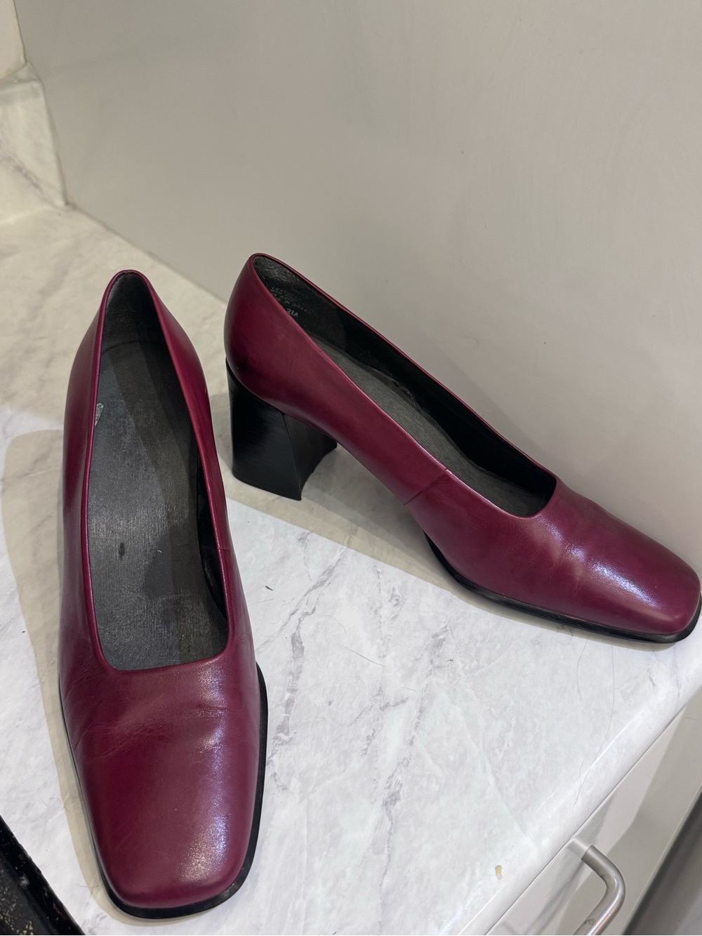 Nine West Wine Burgundy Square toe Block Heel Pumps